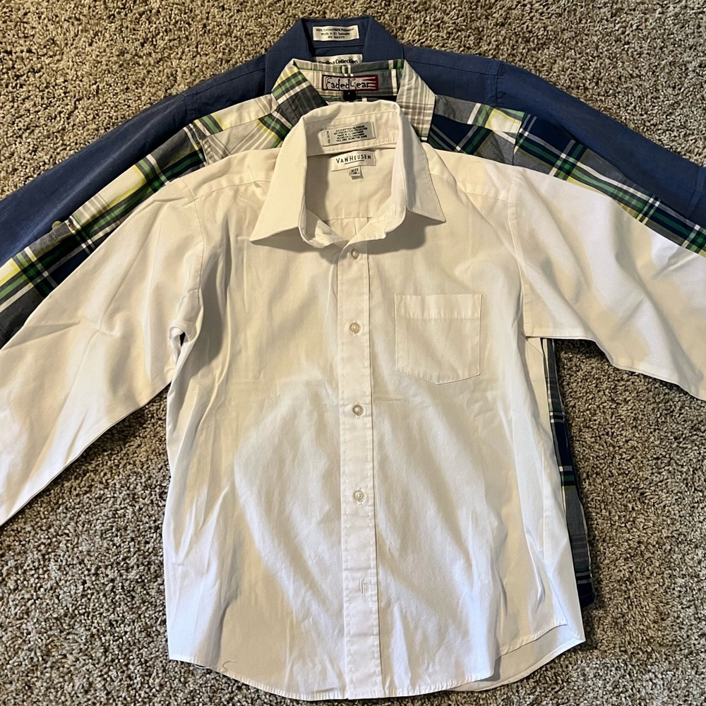 Boys long sleeve button ups, size 8